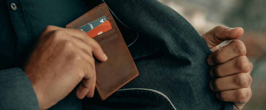 Multiple cards in a wallet